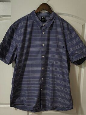 🔵 Oakley Button-Up Shirt – 2XL – Blue Striped – Regular Fit